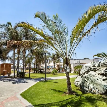 Astonnishing Panoramic Sea Views Apartment Limassol