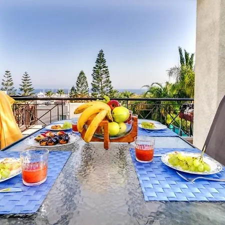 Astonnishing Panoramic Sea Views *