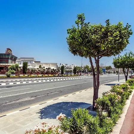 Astonnishing Panoramic Sea Views Apartament Limassol